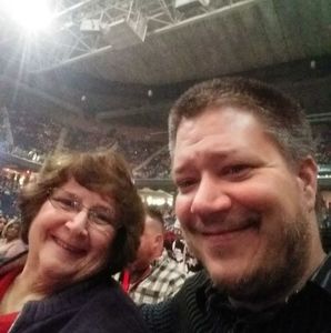 Meet your Posher, Bobbie